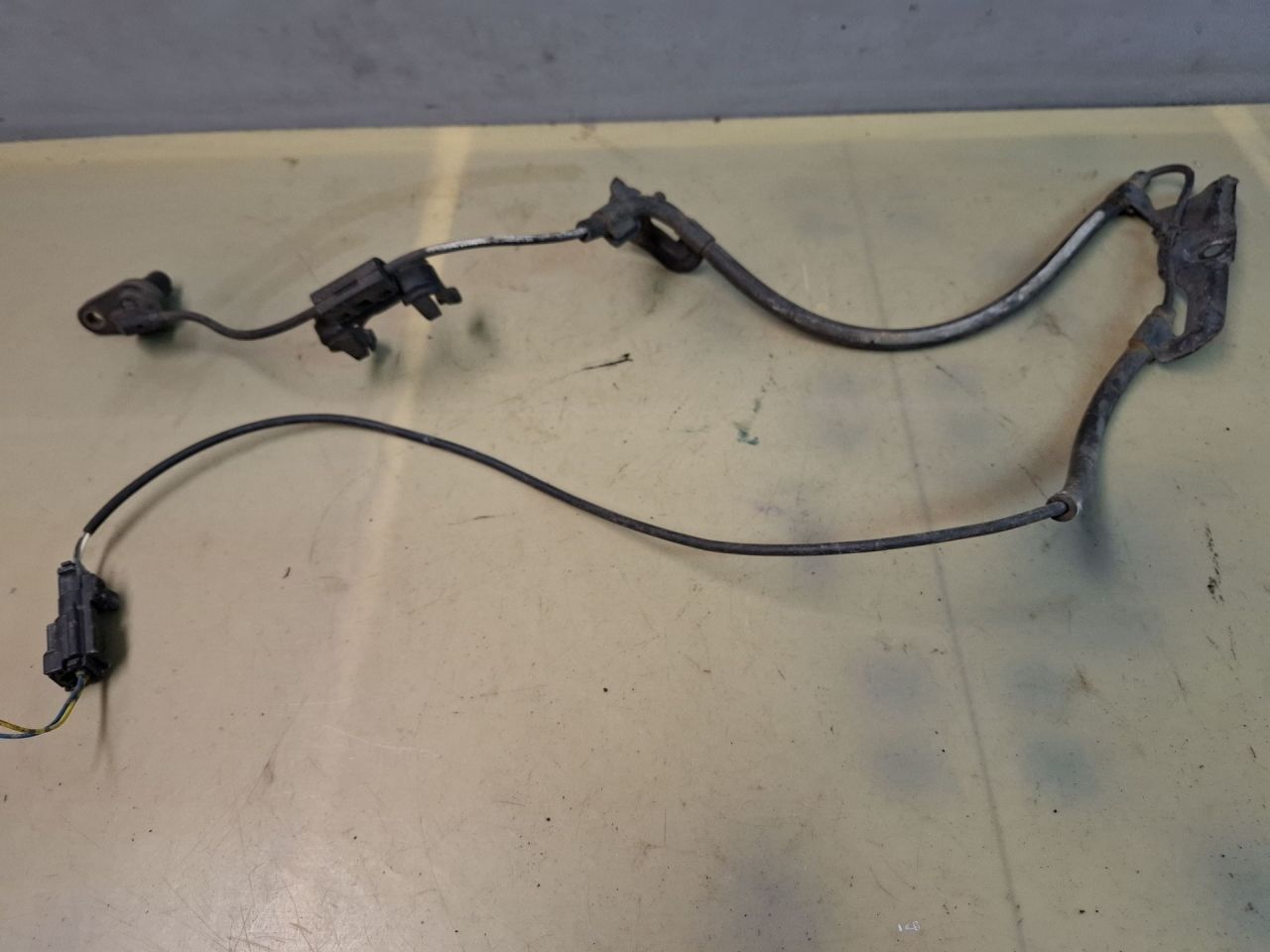 датчик ABS Toyota Sienna 3 поколение 2011, 3.5 л., 2GR-FE, бензин, АКПП - фото №1