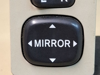 блок управления зеркалами Toyota Sienna 3 поколение 2011, 3.5 л., 2GR-FE, бензин, АКПП, серый, передний привод