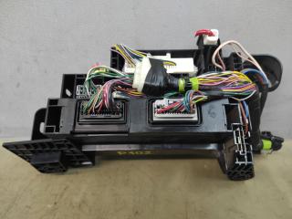 блок комфорта Suzuki Kizashi 1 поколение 2012, 2.4 л., J24B, бензин, АКПП, красный, седан, полный привод, 3678057L04