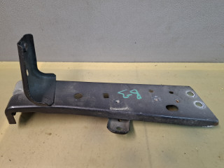 крепление ( кронштейн ) крыла Mazda 6 3 поколение [рестайлинг] GJ 2016, 2.5 л., PYY1, бензин, АКПП, серый /42а, седан, передний привод