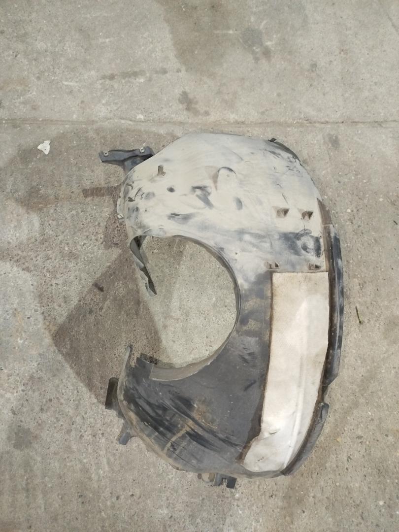 защита арок передняя правая (подкрылок) Volkswagen Tiguan 2 поколение 2020, 2.0 л., бензин, АКПП, серый, полный привод - фото №1