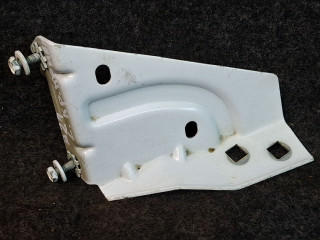 крепление крыла переднего левого Chevrolet Traverse 2 поколение [рестайлинг] 2022, 3.6 л., бензин, АКПП, белый, внедорожник 5 дв., полный привод, 84580528