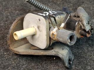 клапан вентиляции топливного бака Toyota Sienna 2 поколение XL20 [рестайлинг] 2008, 3.5 л., 2GR-FE, бензин, АКПП, минивэн, передний привод