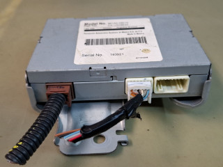 блок управления мультимедия Toyota Sienna 3 поколение 2011, 3.5 л., 2GR-FE, бензин, АКПП, серый, передний привод, 861A008010