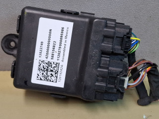 блок управления сиденьем Chevrolet Traverse 2 поколение [рестайлинг] 2022, 3.6 л., бензин, АКПП, белый, внедорожник 5 дв., полный привод, 13523749