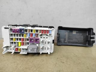 блок предохранителей Chevrolet Equinox 3 поколение 2019, 1.5 л., бензин, АКПП, белый 140х, минивэн, передний привод, 3504878801, 35048788