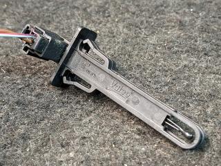 датчик температуры Volkswagen Tiguan 2 поколение 2020, 2.0 л., бензин, АКПП, серый, полный привод, 5Q0907543A