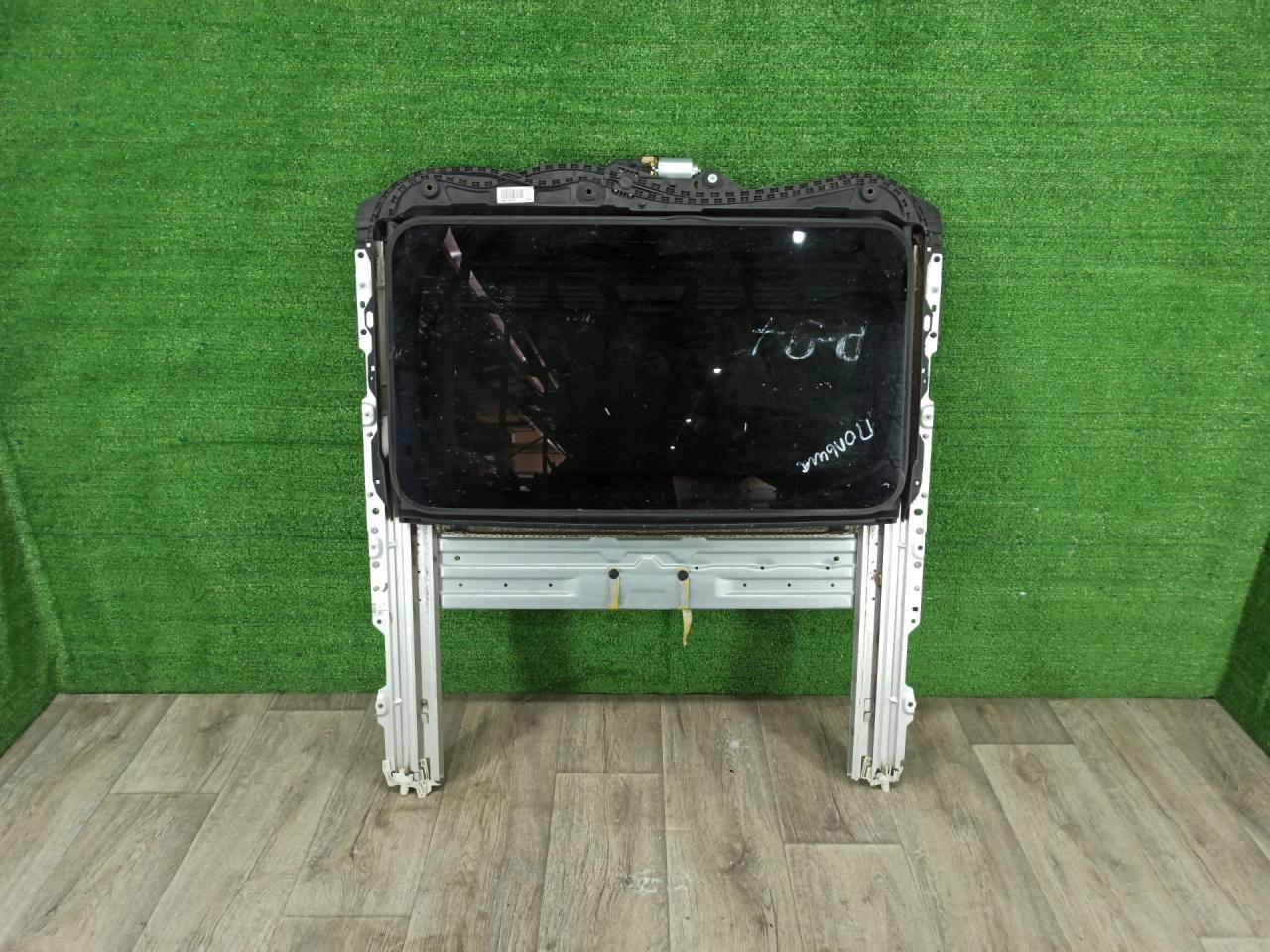 люк BMW 3 серия F30/F31/F34 2014 - фото №1