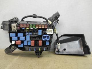 блок предохранителей Suzuki Kizashi 1 поколение 2012, 2.4 л., J24B, бензин, АКПП, красный, седан, полный привод