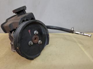 насос гидроусилителя руля Mercedes-Benz Sprinter 2 поколение (W906) 2007, 2.1 л., OM 646.701, дизель, МКПП, красный