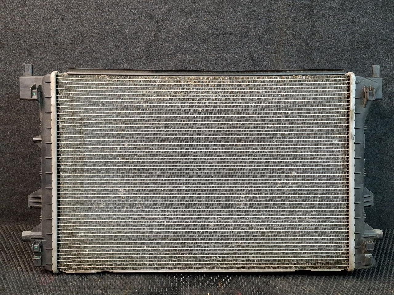 интеркулер Volkswagen Jetta 7 поколение 2019, 1.4 л., бензин, АКПП, серый, передний привод, 5QM121251LP - фото №1