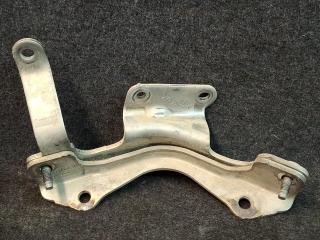 кронштейн глушителя Chevrolet Malibu 9 поколение 2017, 1.5 л., бензин, АКПП, черный, седан, передний привод, 126705865