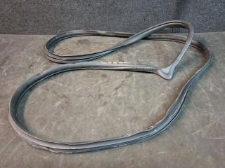 уплотнитель двери Hyundai Elantra AD 2018, 2.0 л., бензин, АКПП, серебристый, передний привод