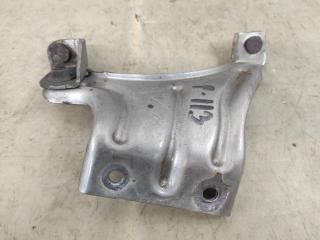 кронштейн глушителя Volkswagen Jetta 7 поколение 2019, 1.4 л., бензин, АКПП, синий, седан, передний привод, 5Q0253461Q