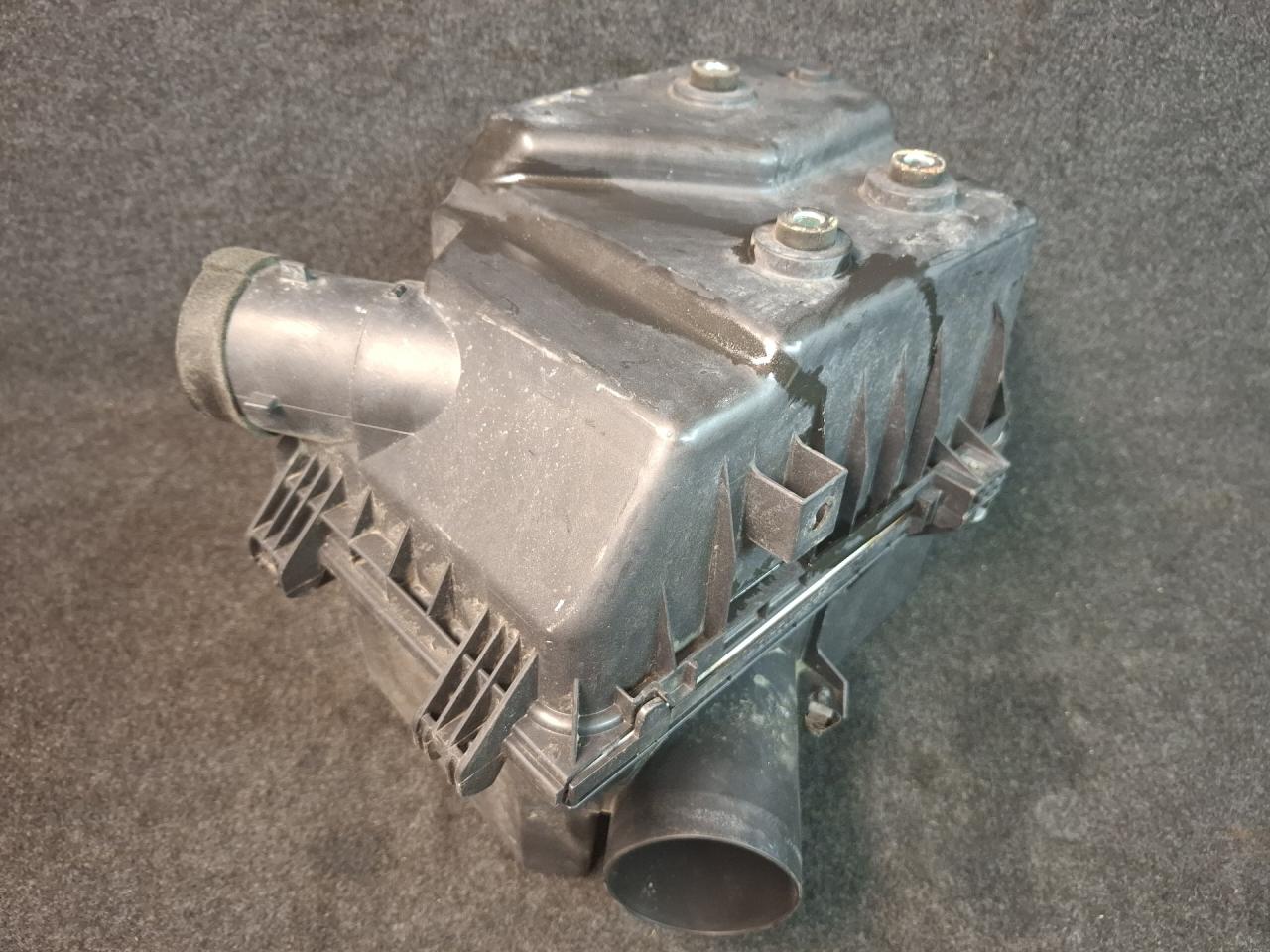 корпус воздушного фильтра Toyota Camry 7 поколение XV40 2008, 2.4 л., 2AZ-FE, бензин, АКПП, седан, передний привод, 17701-0H080, PD114060-0650 - фото №1