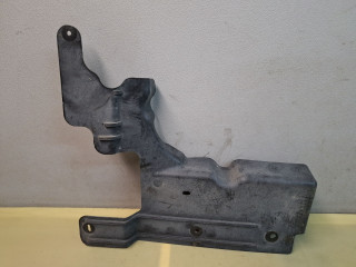 защита днища Chevrolet Traverse 2 поколение [рестайлинг] 2022, 3.6 л., бензин, АКПП, белый, внедорожник 5 дв., полный привод, 84175573