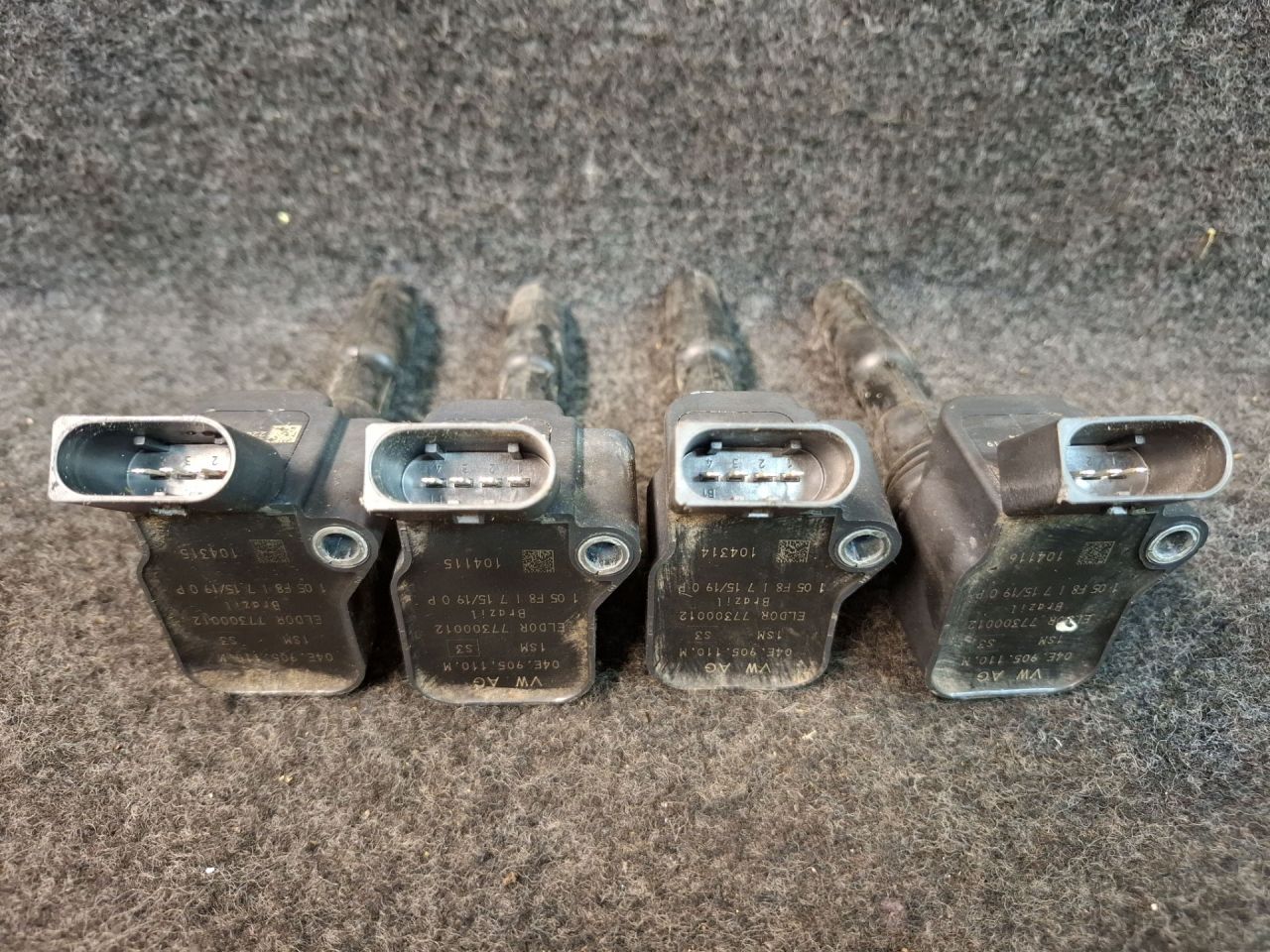 катушка зажигания Volkswagen Jetta 7 поколение 2021, 1.4 л., бензин, АКПП, серый, передний привод, 04E905110M, 501130419 - фото №1