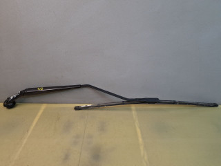 щеткодержатель (поводок стеклоочистителя, дворник) Ford Edge 2 поколение CD539 [рестайлинг] 2020, 2.0 л., бензин, АКПП, красный, внедорожник 5 дв., полный привод, FT4B17C495AD