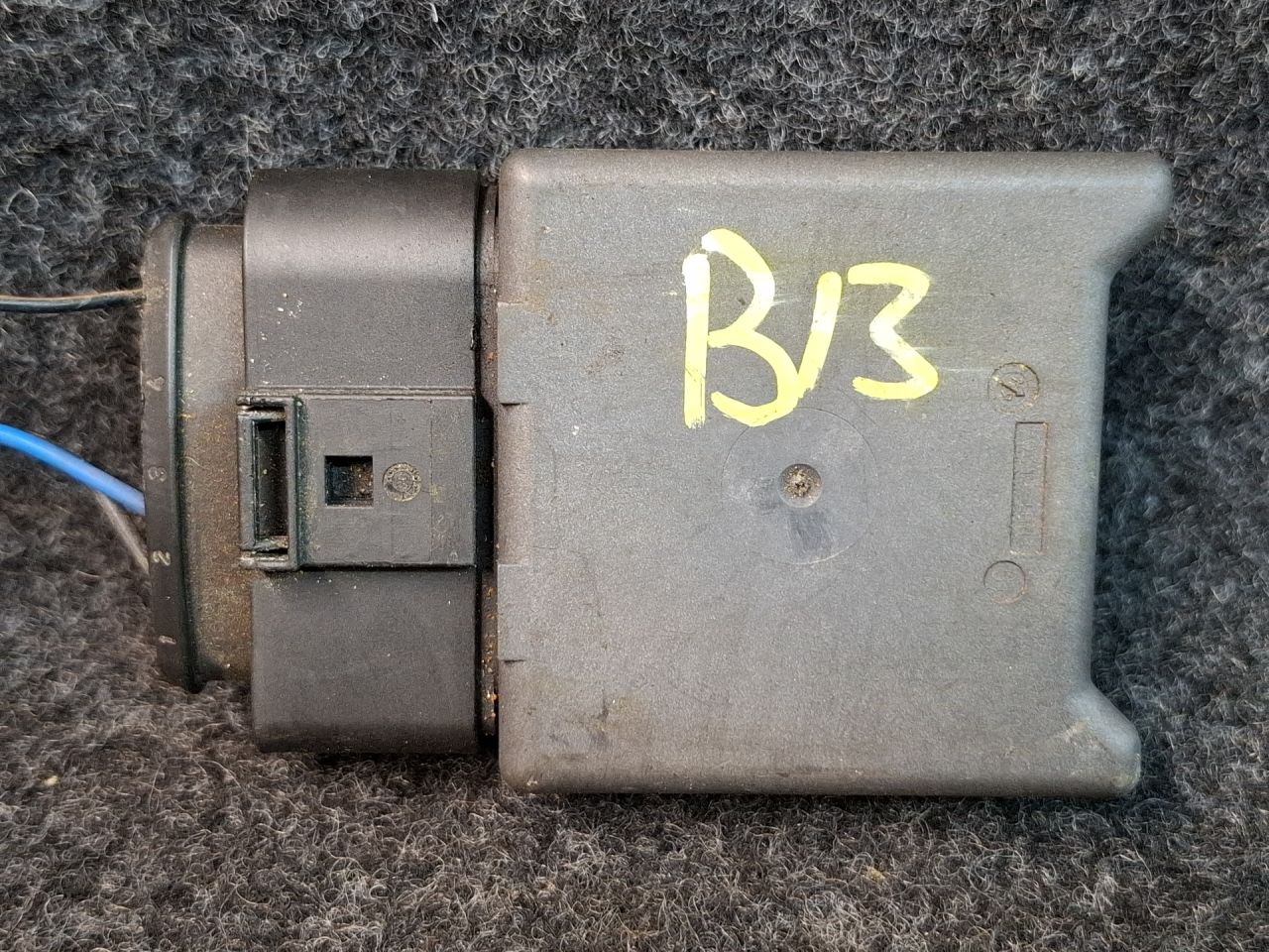 блок управления топливным насосом Volkswagen Jetta 7 поколение 2021, 1.4 л., бензин, АКПП, серый, передний привод, 5Q0906093A - фото №1