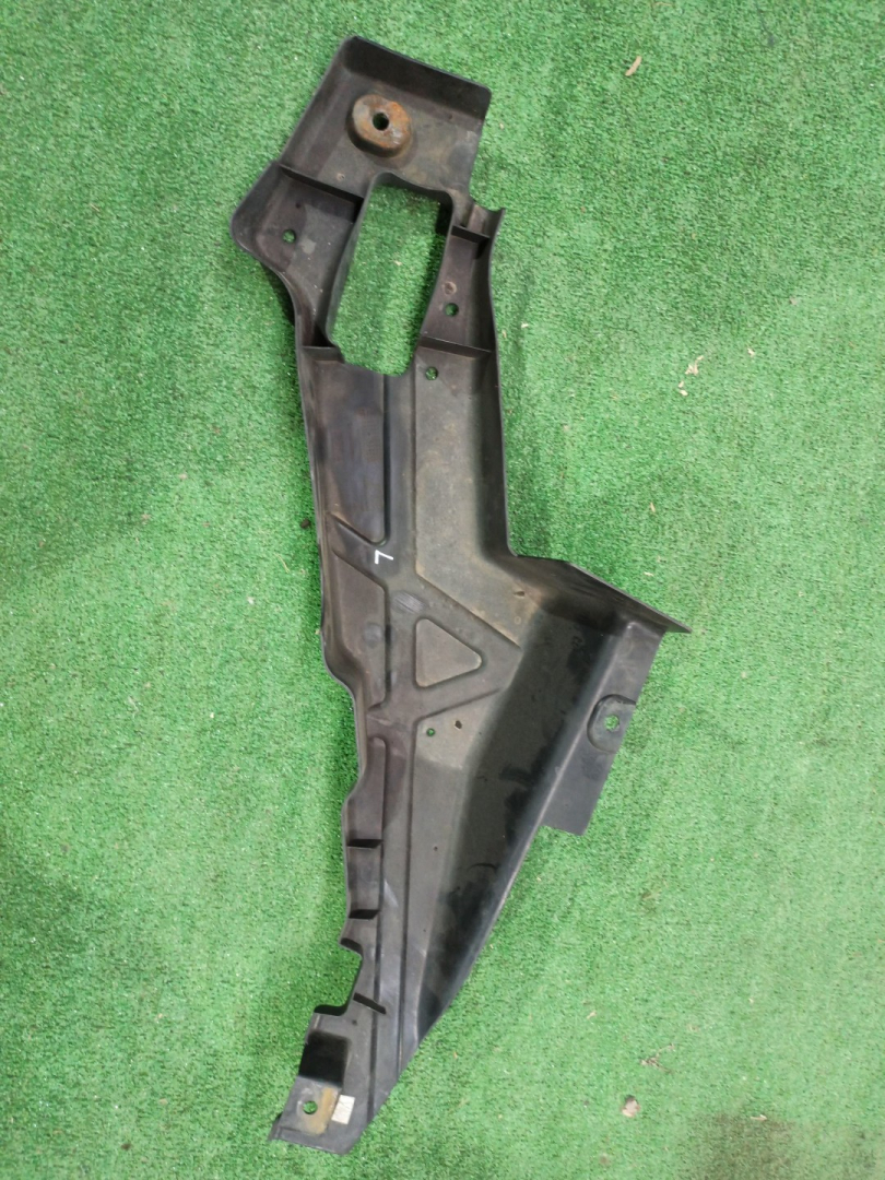 защита днища Ford Edge 2 поколение CD539 2018, 2.0 л., бензин, АКПП, черный, внедорожник 5 дв., полный привод - фото №1