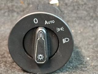 переключатель света Volkswagen Jetta 7 поколение 2019, 1.4 л., бензин, АКПП, синий, седан, передний привод, 5G1941431E