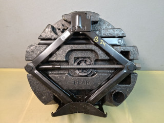 домкрат Chevrolet Traverse 2 поколение [рестайлинг] 2022, 3.6 л., бензин, АКПП, белый, внедорожник 5 дв., полный привод, 13591684, 84848094