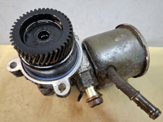 насос гидроусилителя руля Mazda 323F BJ 2000, 2.0 л., RF3F, дизель, МКПП, хетчбэк 5 дв., передний привод