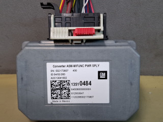 Преобразователь напряжения Chevrolet Traverse 2 поколение [рестайлинг] 2022, 3.6 л., бензин, АКПП, белый, внедорожник 5 дв., полный привод, 13510484