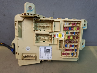 блок предохранителей Hyundai Elantra AD 2018, 2.0 л., бензин, АКПП, серебристый, передний привод