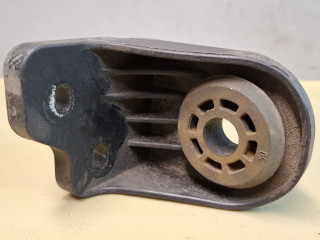 кронштейн радиатора Chevrolet Blazer 3 поколение 2019, 3.6 л., бензин, АКПП, белый, полный привод