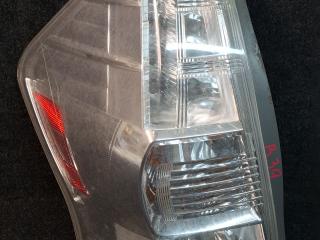 фонарь задний левый Toyota Prius V 1 поколение ZVW41 ZVW41 2014, 1.8 л., гибрид, АКПП, синий, хетчбэк 5 дв., передний привод