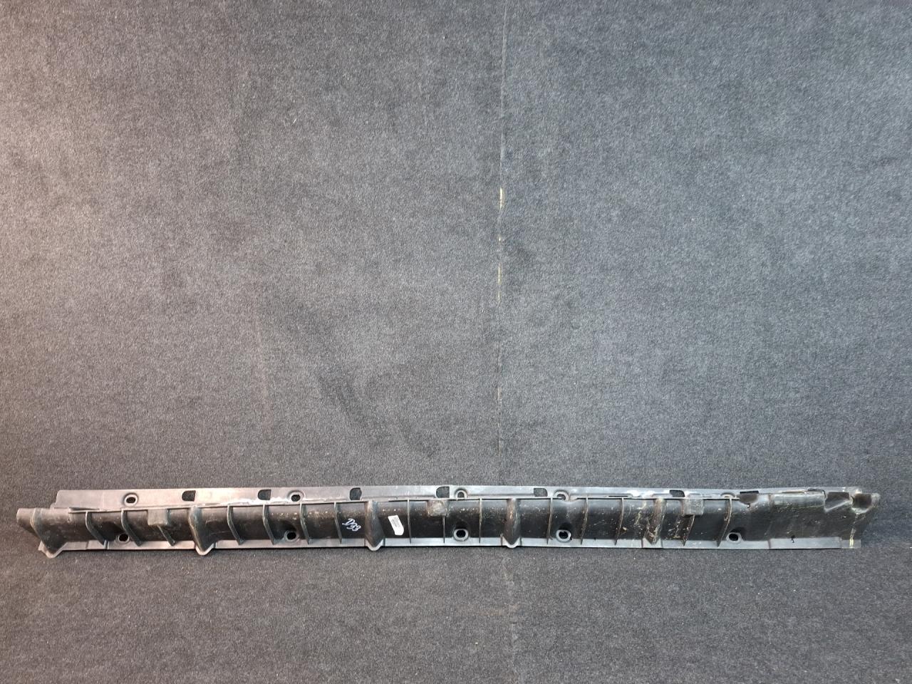 подножка BMW X5 E70 2008, 3.0 л., дизель, АКПП, серый, внедорожник 5 дв., полный привод, правый руль, 10503412, 51777207197 - фото №1