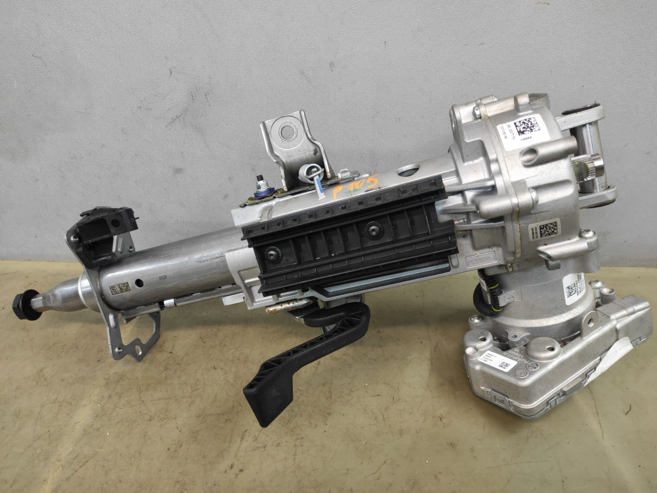 электроусилитель руля Ford Escape 4 поколение CX482 2021, 2.5 л., гибрид, АКПП, внедорожник 5 дв., полный привод - фото №1