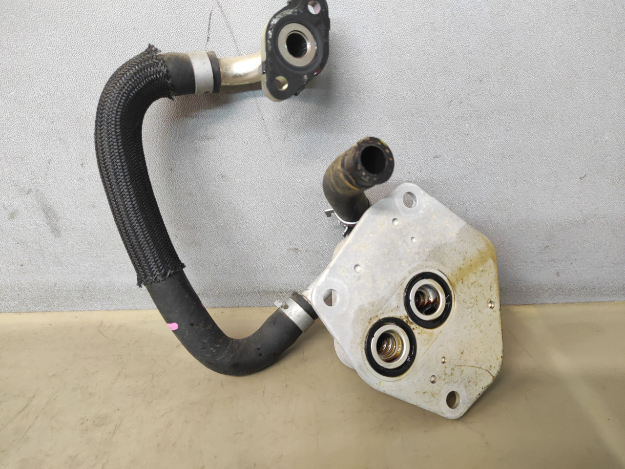 теплообменник масляного фильтра Lexus UX 1 поколение 2021, 2.0 л., i, бензин, АКПП - фото №1