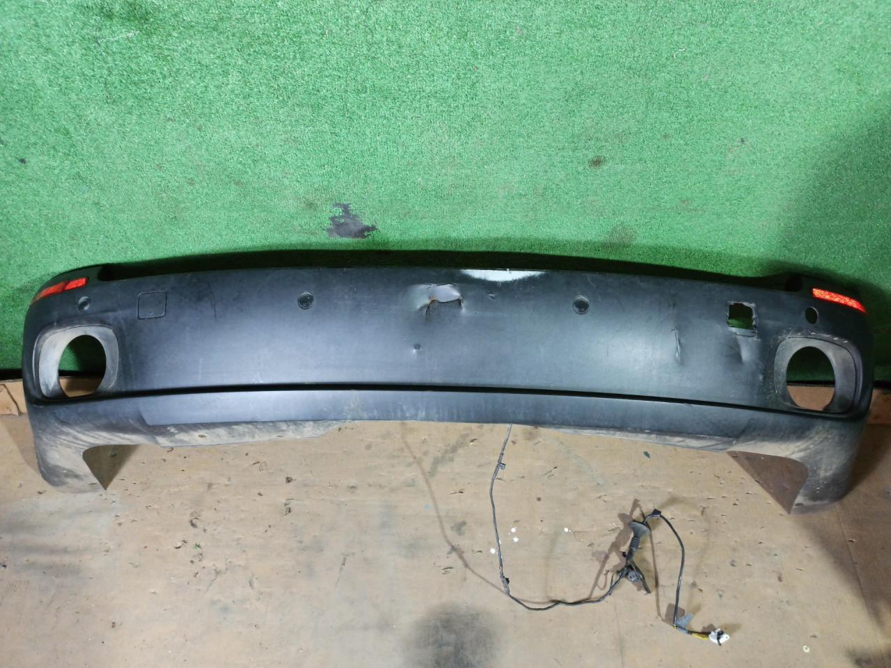 бампер задний BMW X5 E70 2008, 3.0 л., дизель, АКПП, серый, внедорожник 5 дв., полный привод, правый руль - фото №1