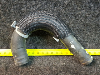 патрубок (трубопровод, шланг) Chevrolet Traverse 2 поколение [рестайлинг] 2022, 3.6 л., бензин, АКПП, белый, внедорожник 5 дв., полный привод, 84817404