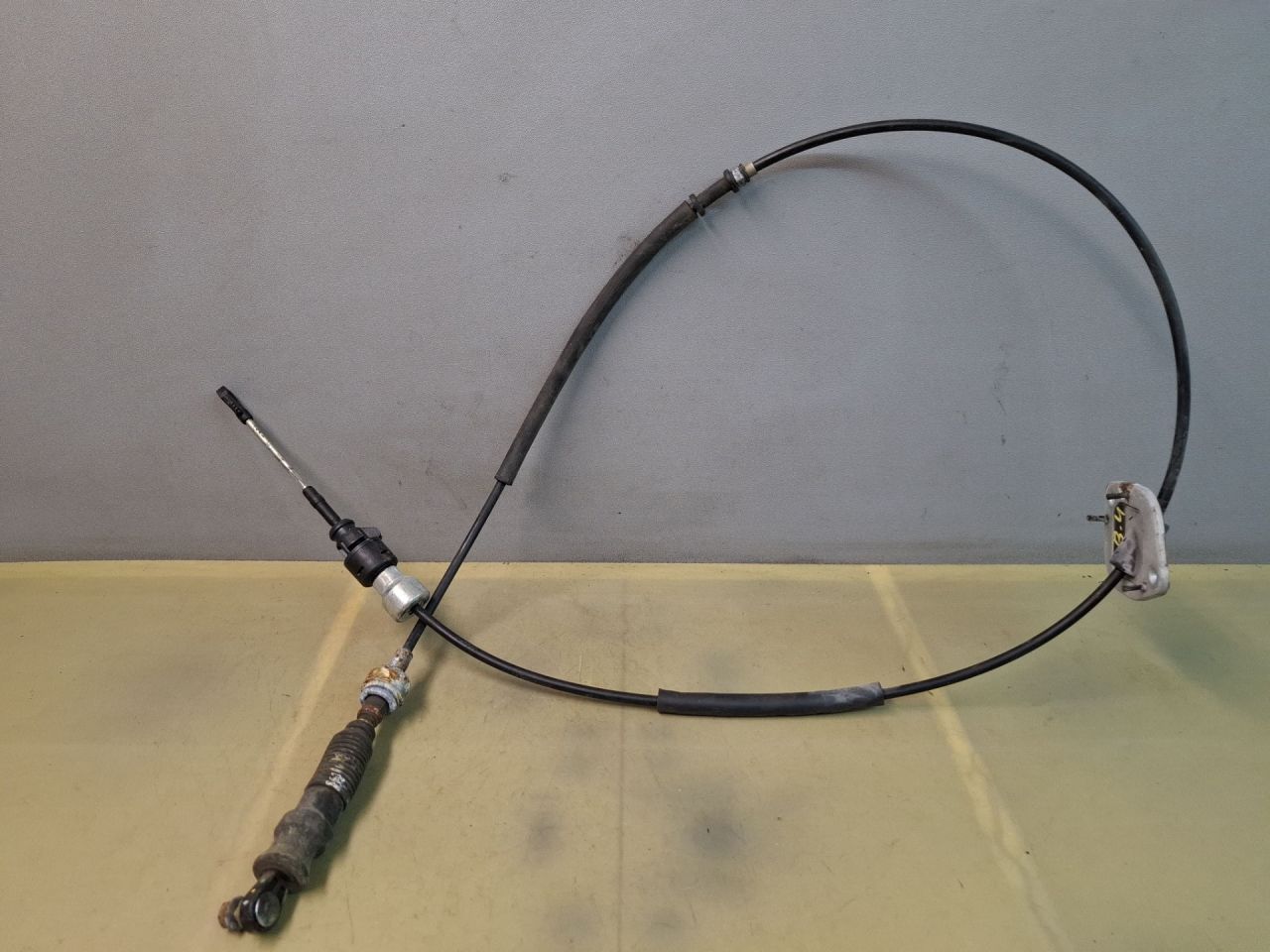 трос кулисы КПП Toyota Camry 7 поколение XV40 ACV40 2009, 2.4 л., 2AZ-FE, бензин, АКПП, синий, седан, передний привод - фото №1