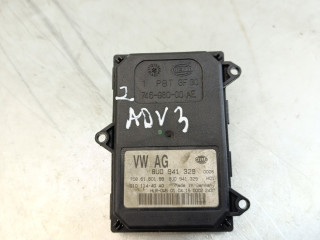 блок управления светом Volkswagen Touareg 2 поколение [рестайлинг] 2015, 3.0 л., TDi, CVVA, дизель, АКПП, серый, внедорожник 5 дв., полный привод, 8U0941329