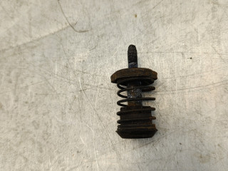 замок капота Renault Scenic 2 поколение [рестайлинг] 2007, 1.6 л., i, K4M 766, бензин, 6МКПП, красный, минивэн, передний привод, правый руль