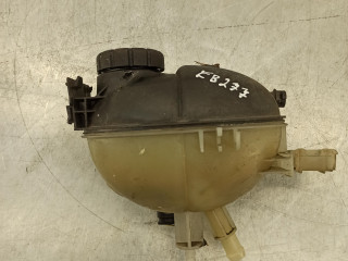 бачок расширительный Mercedes-Benz E-Класс W212 [рестайлинг] 2014, 2.1 л., CDi, OM 651.924, дизель, АКПП, чёрный, седан, задний привод