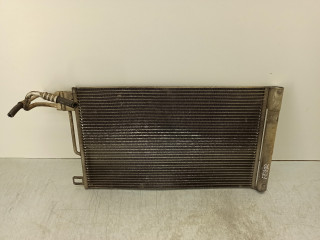 радиатор кондиционера Opel Corsa D 2010, 1.2 л., i, A 12 XER, бензин, 5МКПП, красный, хетчбэк 3 дв., передний привод, правый руль, 1850849