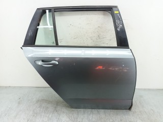 дверь задняя правая Skoda Octavia 3 поколение (A7) 2014, 1.6 л., TDi, CLHA, дизель, робот, хетчбэк 5 дв., передний привод, 5E9833056C