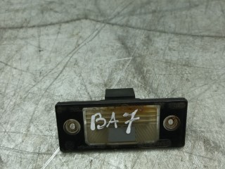 подсветка номера Volkswagen Tiguan 1 поколение 2009, 2.0 л., TDi, CBAB, дизель, 6МКПП, внедорожник 5 дв., полный привод, 1J5943021D