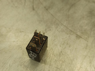 реле (прочие) Audi A6 4F/C6 2007, 3.0 л., TDi, ASB, дизель, АКПП, седан, полный привод, 8Z0951253