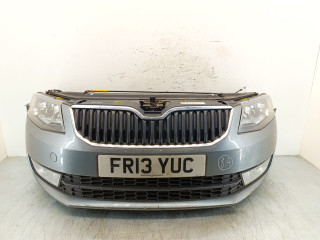 передняя часть (ноускат) Skoda Octavia 3 поколение (A7) 2013, 1.6 л., TDi, CLHA, дизель, 5МКПП, универсал, передний привод