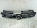 решетка радиатора Volkswagen Golf 6 поколение 2011, 2.0 л., TDi, CFGB, дизель, 6МКПП, чёрный, хетчбэк 3 дв., передний привод, 5K0853651AF - фото №2