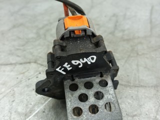 Сопротивление вентилятора охлаждения Peugeot 3008 1 поколение 2013, 1.6 л., HDi, 9HD (DV6C), дизель, 6МКПП, серый, минивэн, передний привод, правый руль, 9658508980