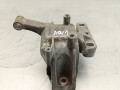подушка крепления двигателя Volkswagen Tiguan 1 поколение 2010, 2.0 л., TDi, CFFB, дизель, 6МКПП, внедорожник 5 дв., передний привод, 5N0199262E - фото №3