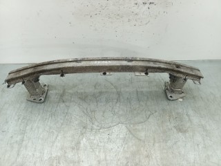 усилитель бампера переднего Renault Megane 3 поколение 2011, 1.9 л., DCi, F9Q 872, дизель, 6МКПП, серебристый, хетчбэк 5 дв., передний привод, правый руль, 756100025R