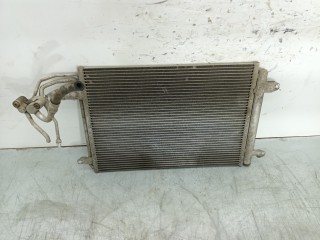 радиатор кондиционера Volkswagen Golf 6 поколение 2010, 2.0 л., TDi, CFGB, дизель, 6МКПП, чёрный, хетчбэк 3 дв., передний привод, 1K0820411N